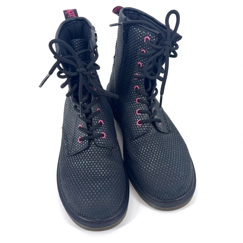 Dr. Martens Delaney Youth Sz 5M Side Zip Lace Up Boots